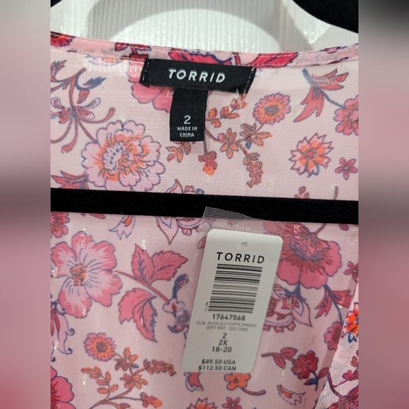 NWT Torrid Pink Floral Chiffon Ruched Sleeve Kimono in Size 2 (18/20) - Picture 4 of 15